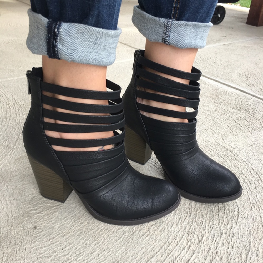 Chunky heel black booties NEW in box